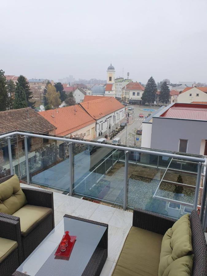 Penthouse Heart Of Slavonia **** Apartment Dakovo Exterior photo